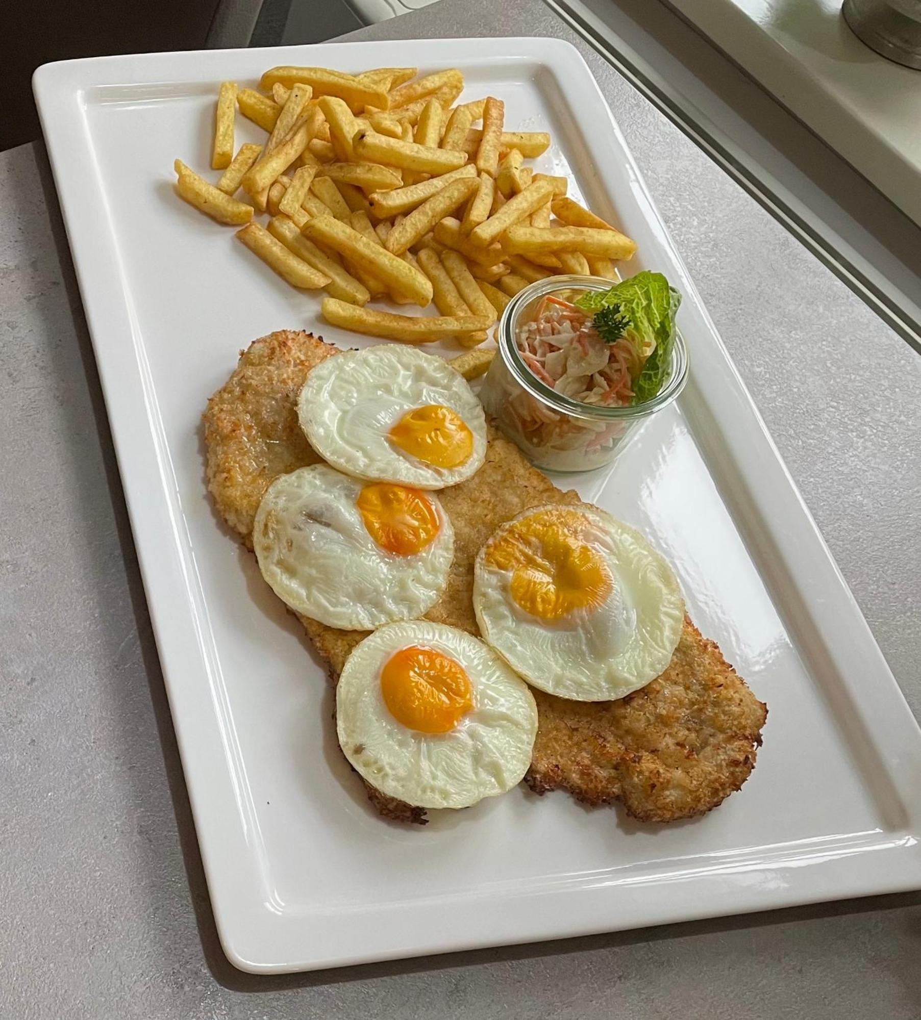 Altes Rathaus Hotel-Restaurant-Cafe Wolfhagen ภายนอก รูปภาพ