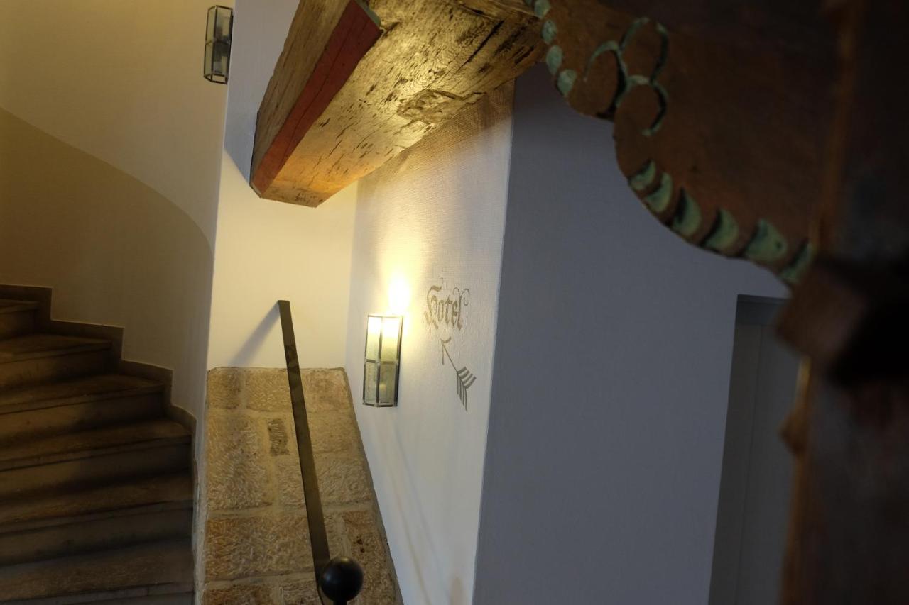 Altes Rathaus Hotel-Restaurant-Cafe Wolfhagen ภายนอก รูปภาพ