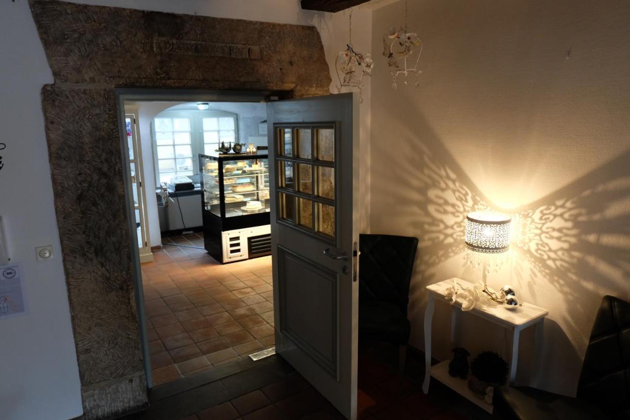 Altes Rathaus Hotel-Restaurant-Cafe Wolfhagen ภายนอก รูปภาพ