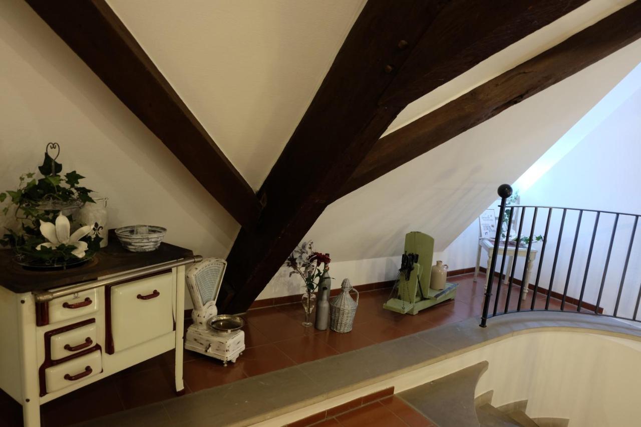 Altes Rathaus Hotel-Restaurant-Cafe Wolfhagen ภายนอก รูปภาพ